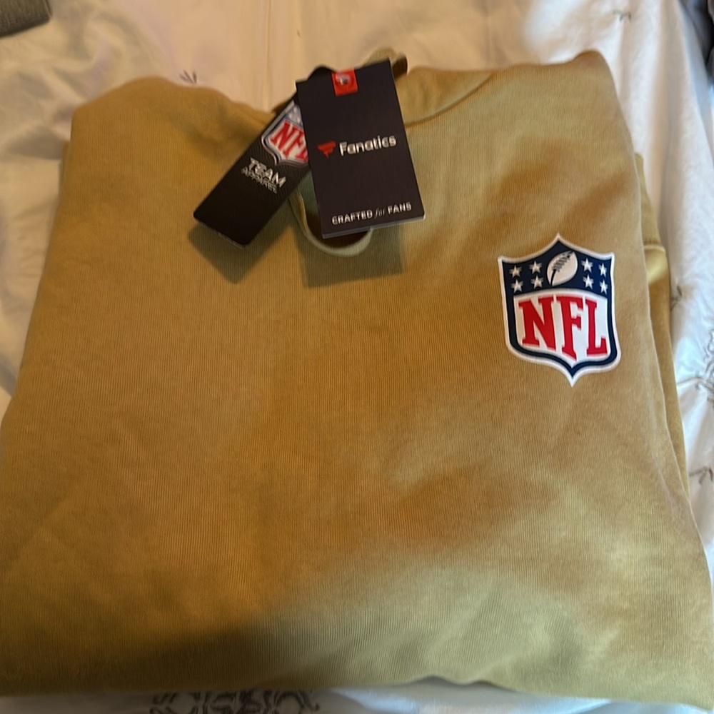NFL sweatshirt - Picture 2 of 2